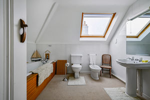 Photo 9- click for photo gallery